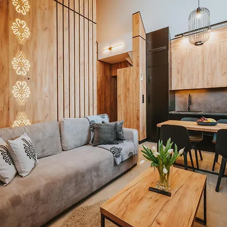 Visitzakopane Cyrhla Apartment *